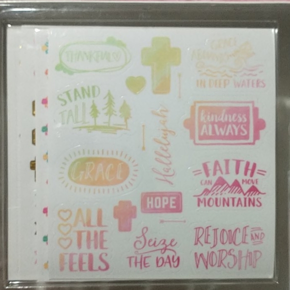 Craftsmart sticker and embellishment box - Picture 2 of 7